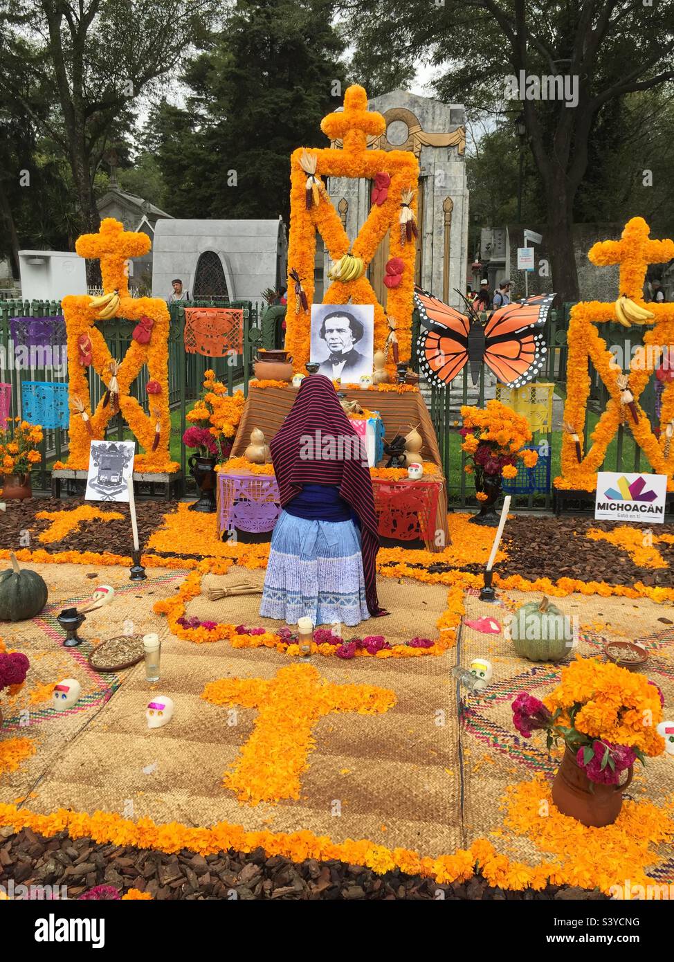 Ofrenda, Panteón Dolores, Cdmx Stock Photo - Alamy