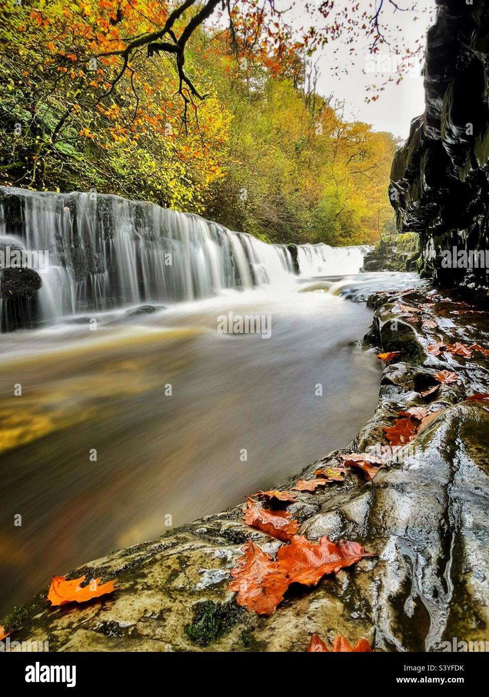 Waterfall, (upper Sgwd Pannwr) Brecon Beacons, autumn. - Smartphone Captured Stock Image