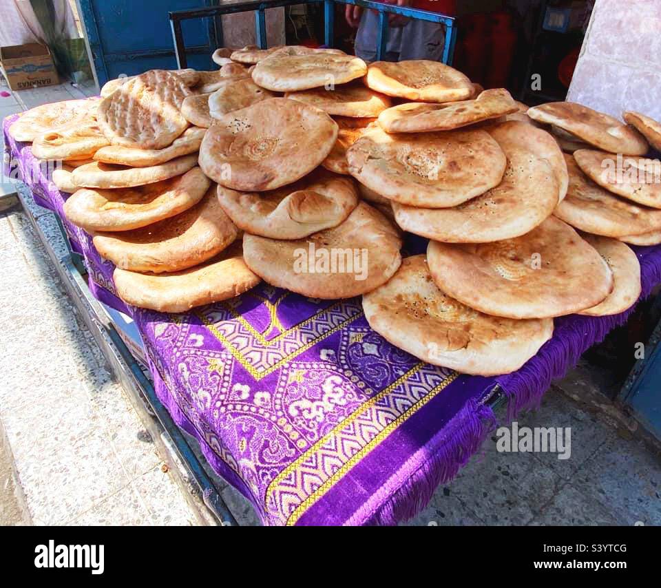 Fresh bread in Jeddah, Saudi Arabia Stock Photo Alamy