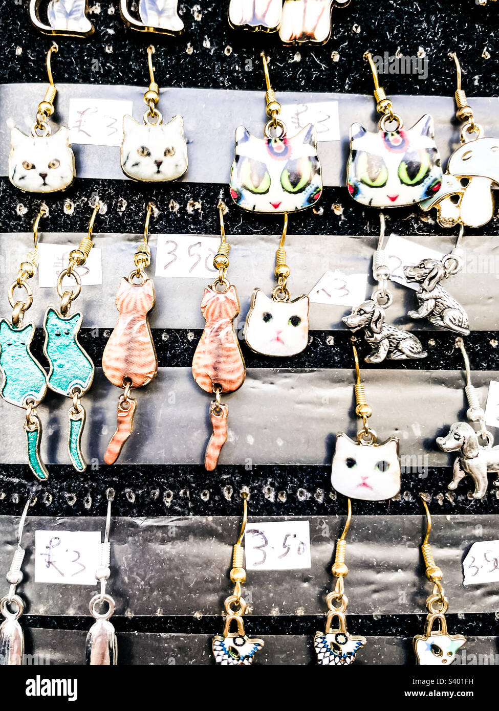 Portobello market jewellery stall, London Stock Photo Alamy