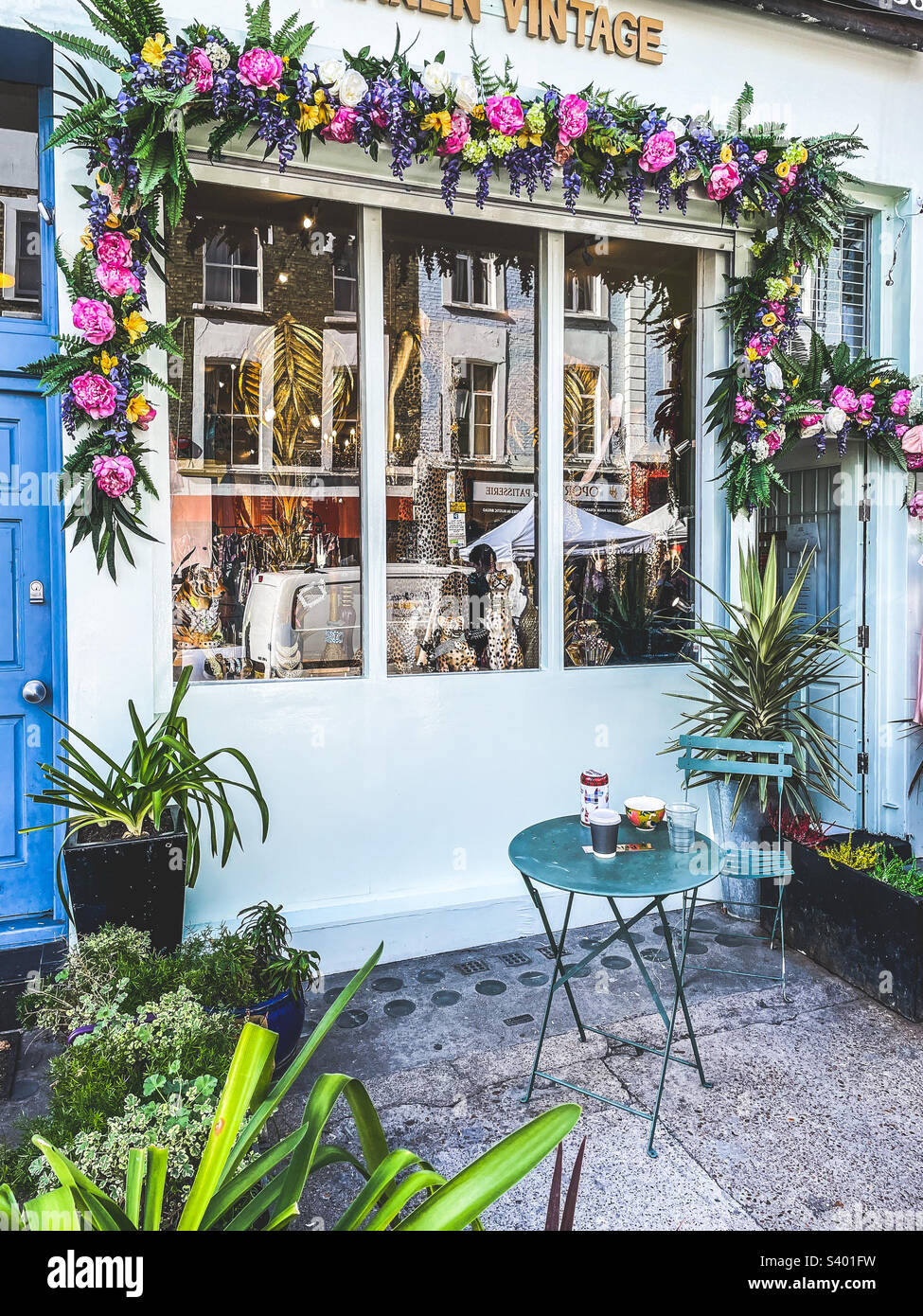 Portobello road, London Stock Photo Alamy