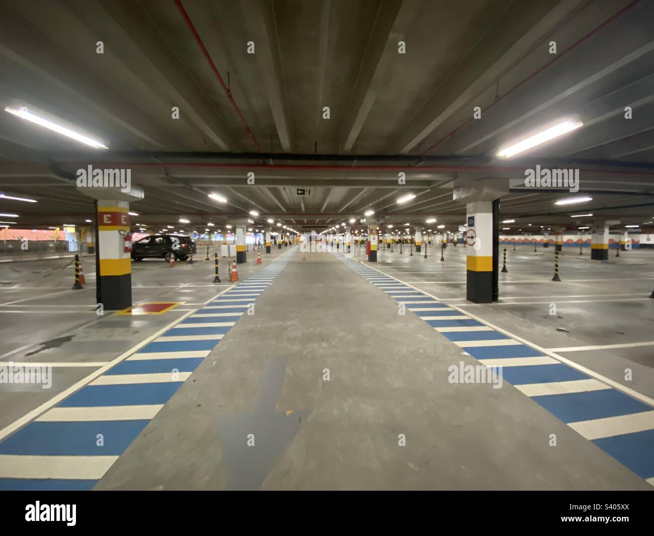 Empty parking lot Stock Photo Alamy