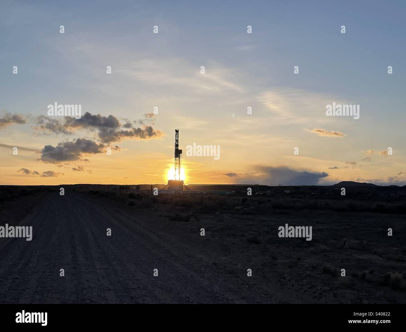 Oil rig in Roosevelt, UT Stock Photo Alamy