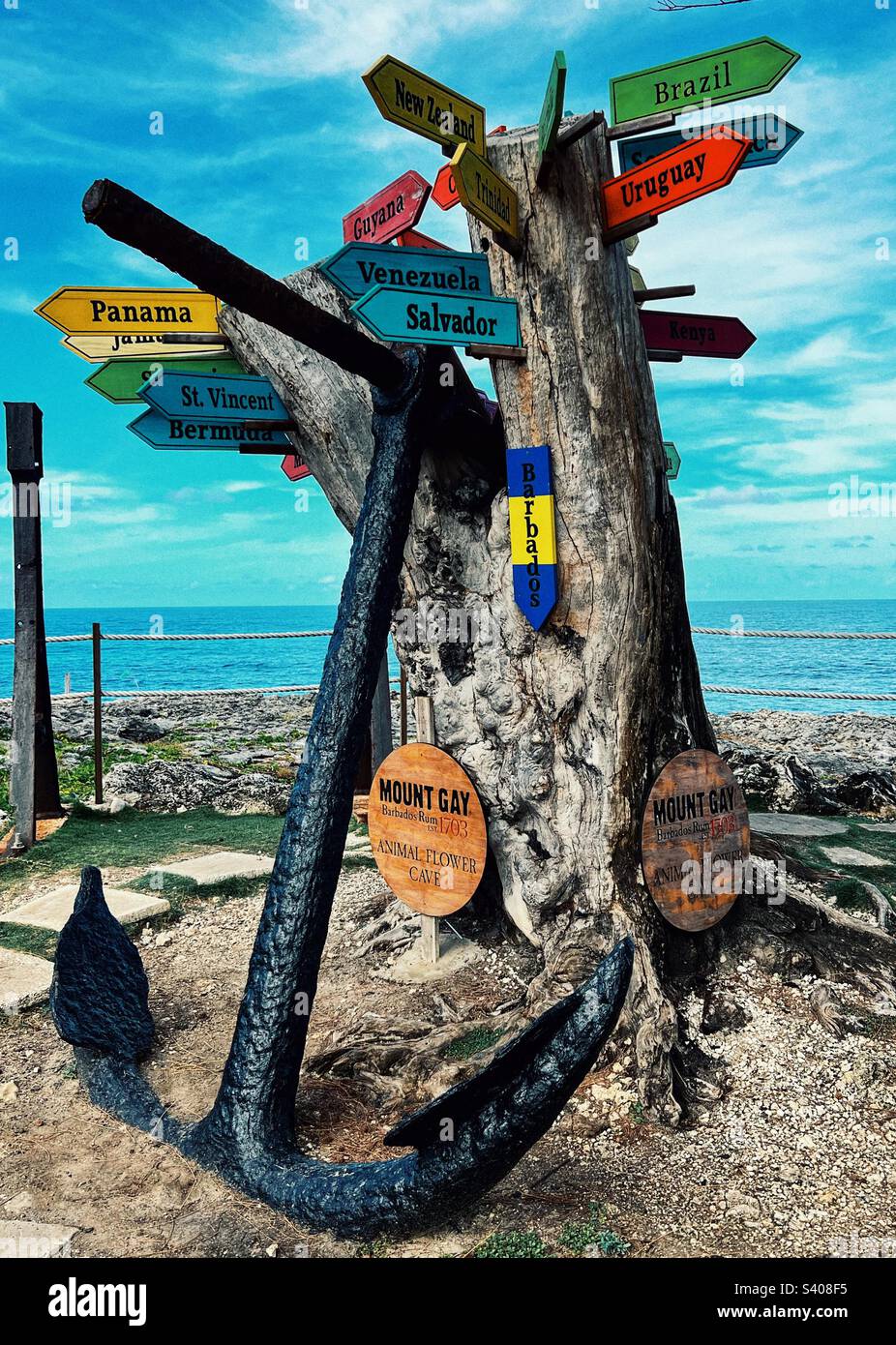 Sign At Animal Flower Cave In Barbados Stock Photo Alamy sign-at-animal-flower-cave-in-barbados-stock-photo-alamy