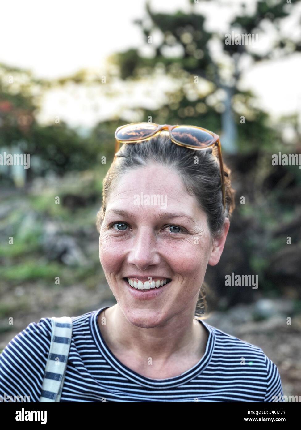 Natural no makeup hi-res stock photography and images - Alamy