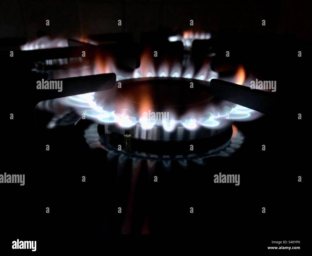 Gas ring on a cooker job Stock Photo Alamy
