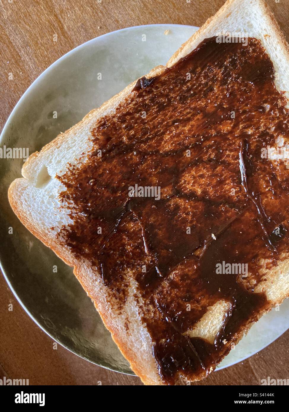 Vegemite On Toast Stock Photo Alamy vegemite-on-toast-stock-photo-alamy