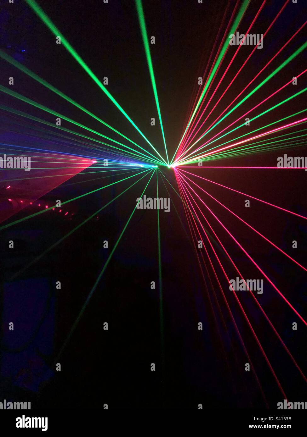 Laser light pointer immagini e fotografie stock ad alta risoluzione - Alamy