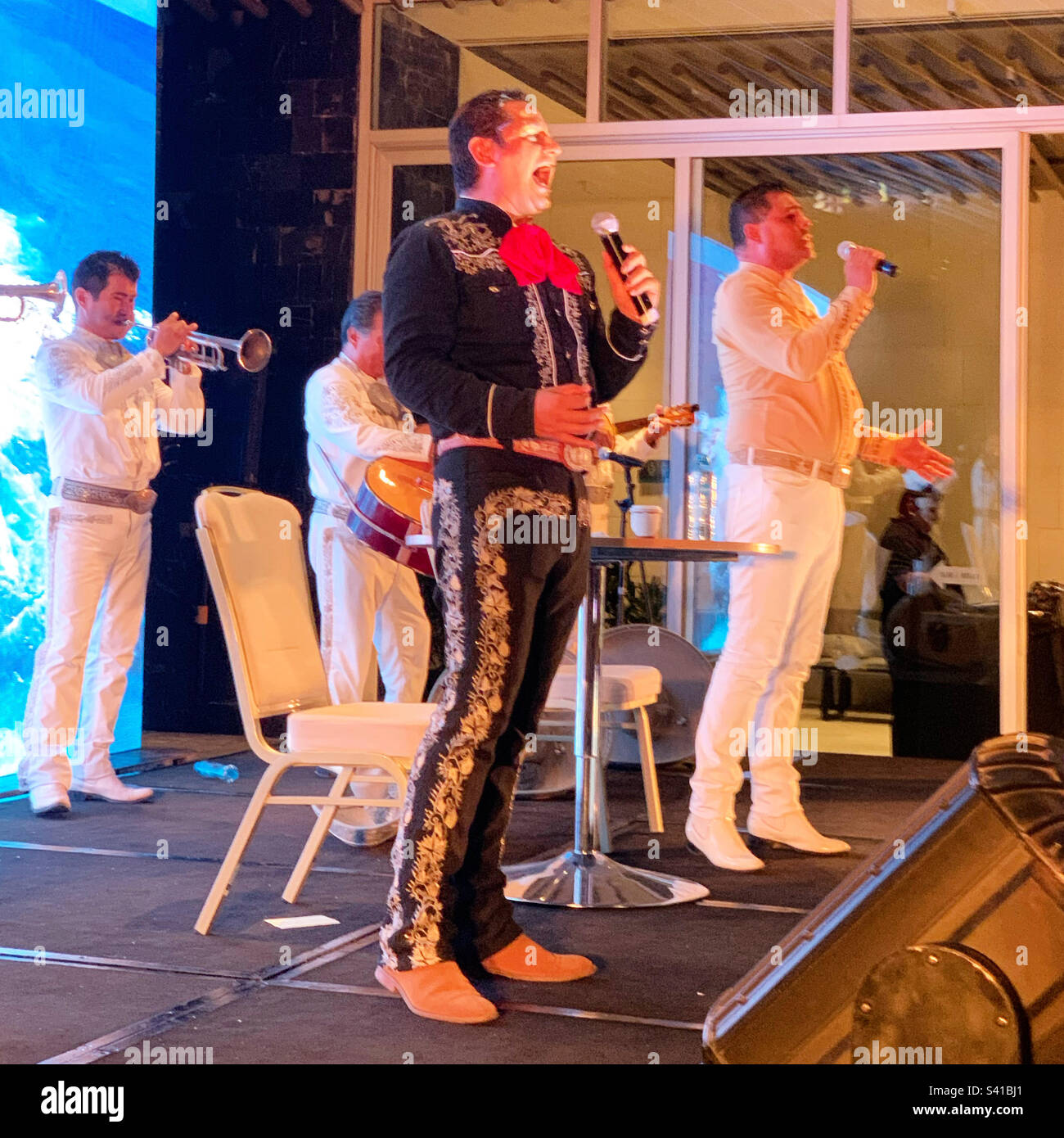 November, 2022, Mariachi band, Dreams Vista Cancun Golf and Spa Resort, Cancun, Quintana Roo, Mexico Stock Photo