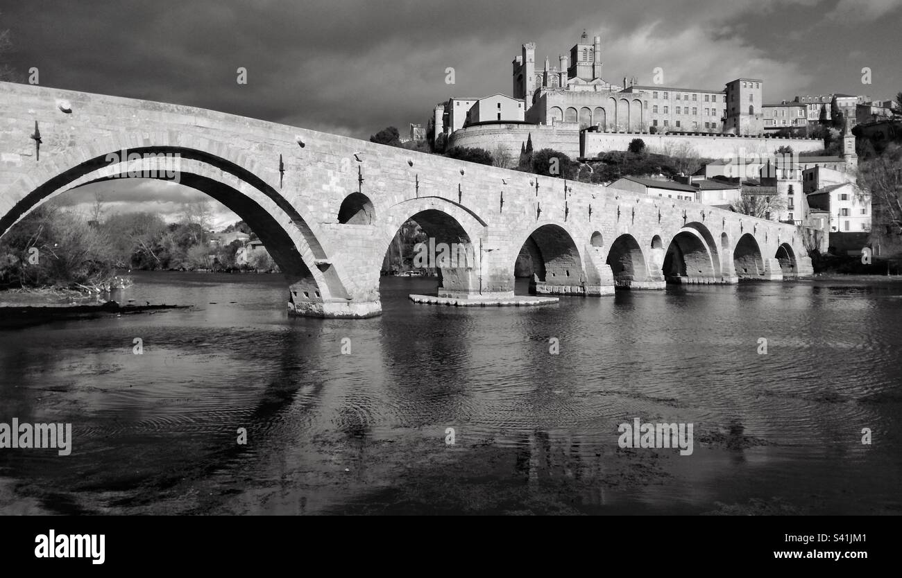 The old bridge and the St Nazaire Cathedral in Beziers. Occitanie, France - Smartphone Captured Stock Image