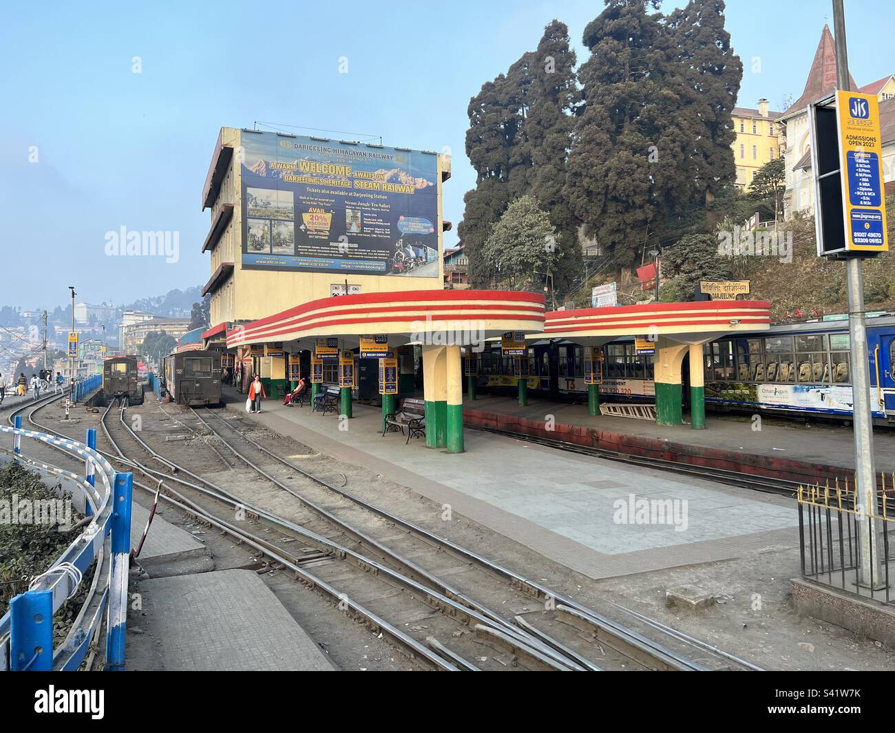 Darjeeling station on the Darjeeling Himalayan Mountain Railway Stock Photo