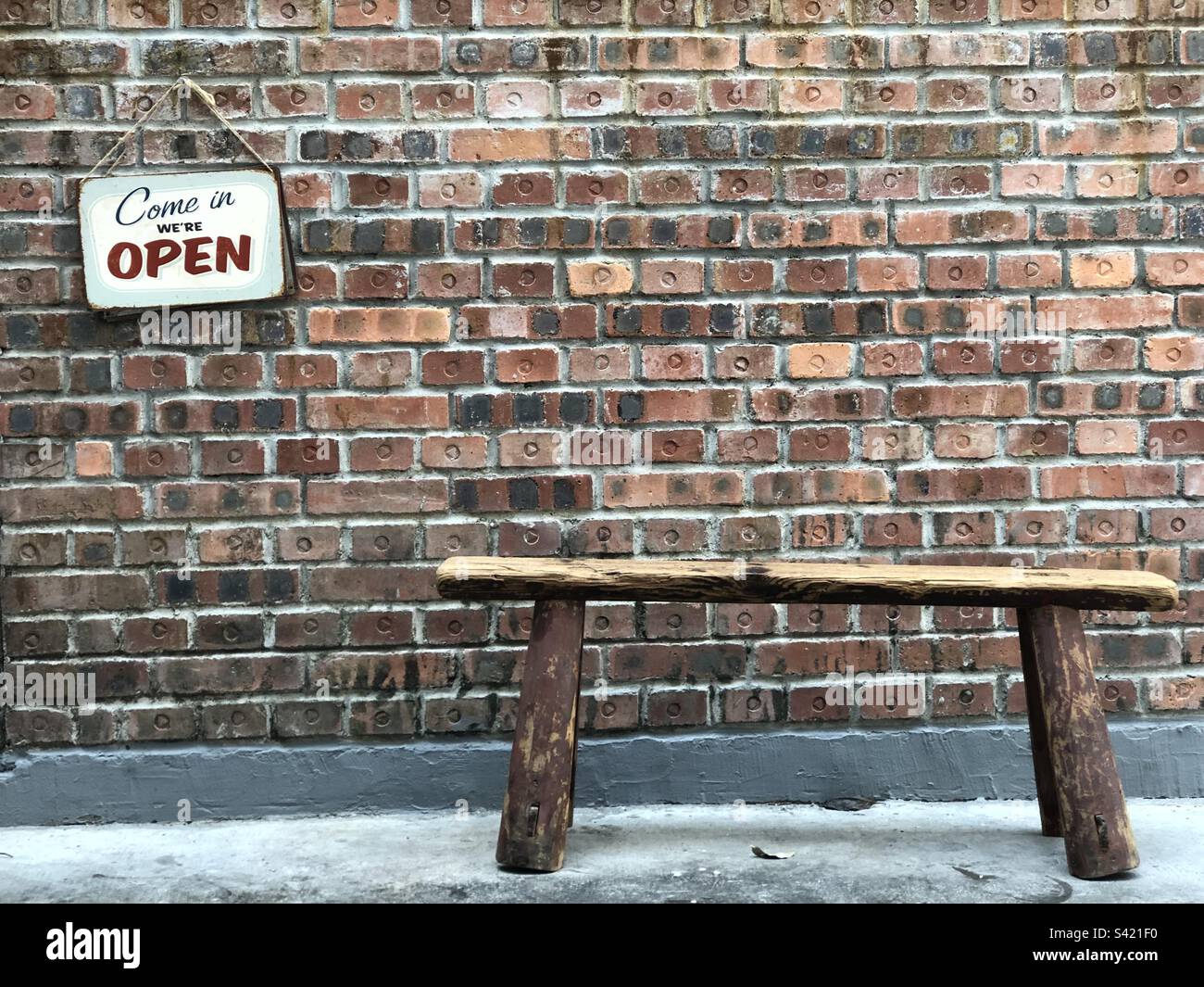 Cafe Open For Business Stock Photo Alamy cafe-open-for-business-stock-photo-alamy
