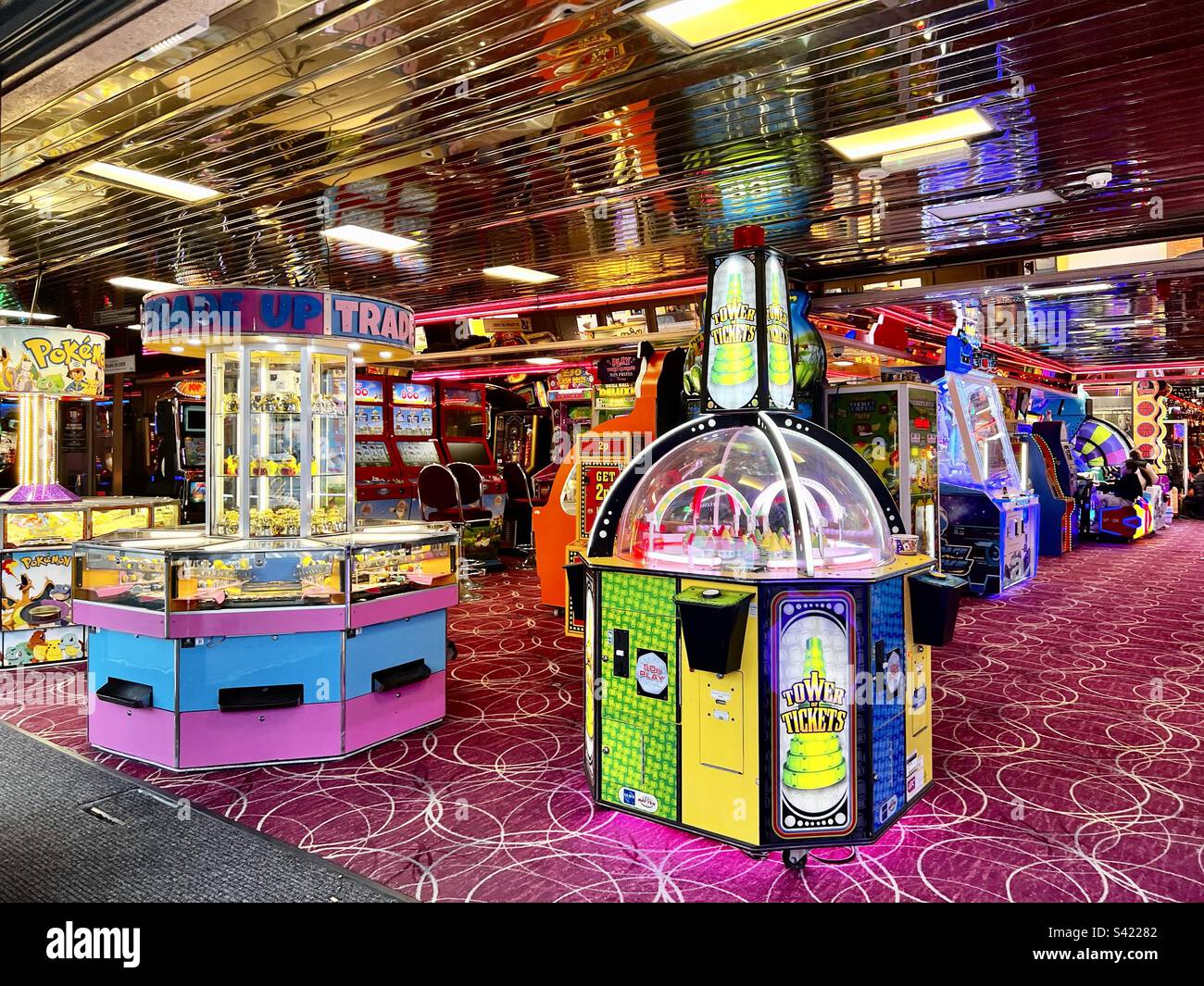 Betting on the beach hi-res stock photography and images - Alamy