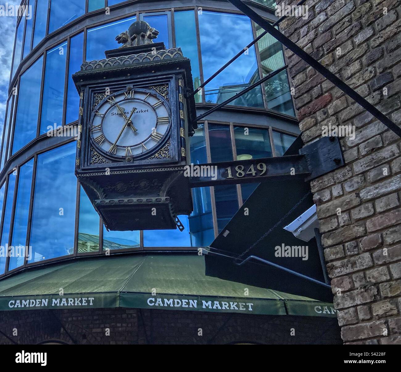 Old clock at Camden Market Stock Photo Alamy