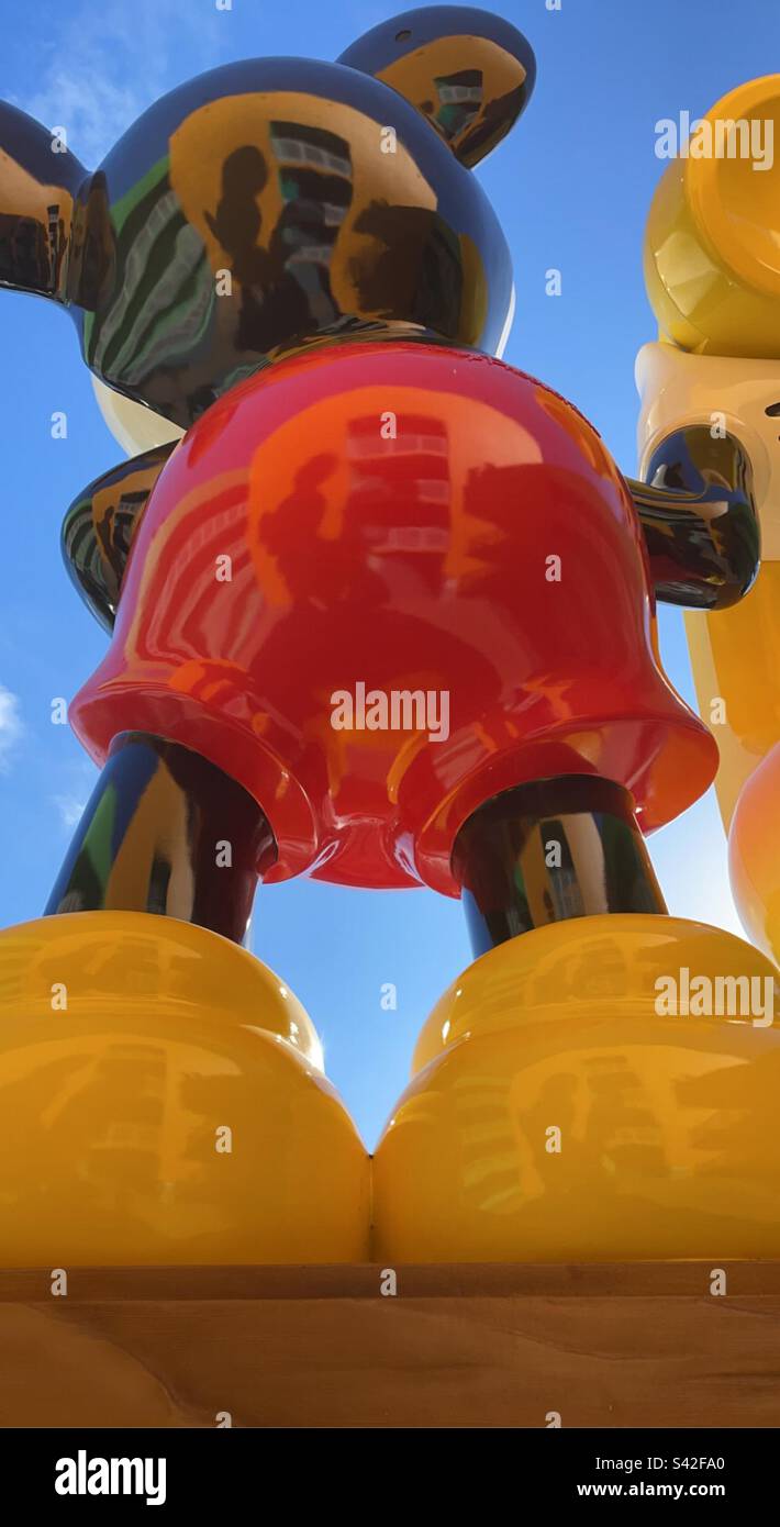 Back of Mickey Mouse statue at Pop Century Resort Stock Photo Alamy