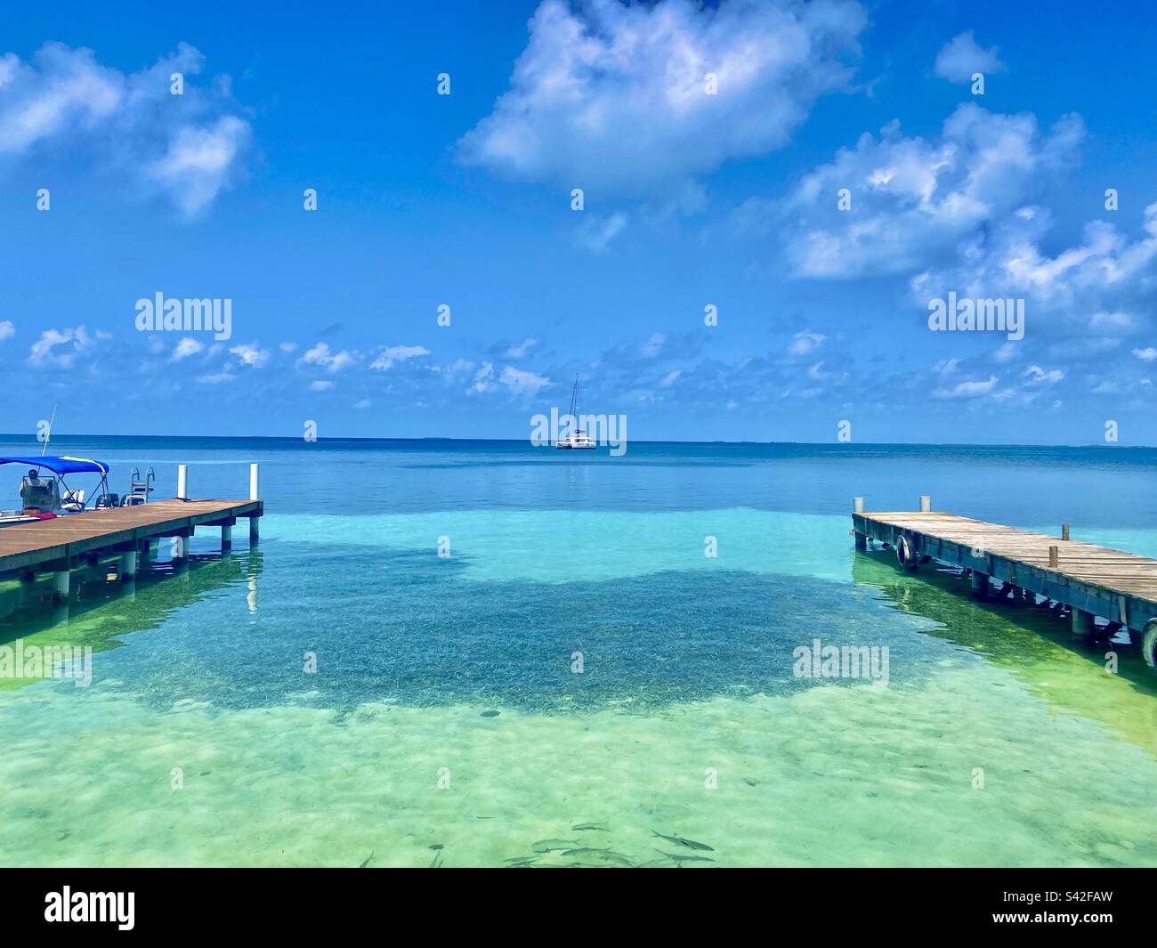 South Water Caye Marine Reserve, Belize Stock Photo - Alamy