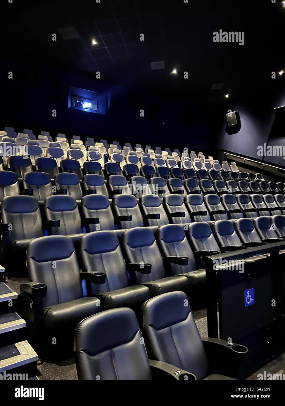 The odeon cinema and seats hi-res stock photography and images - Alamy