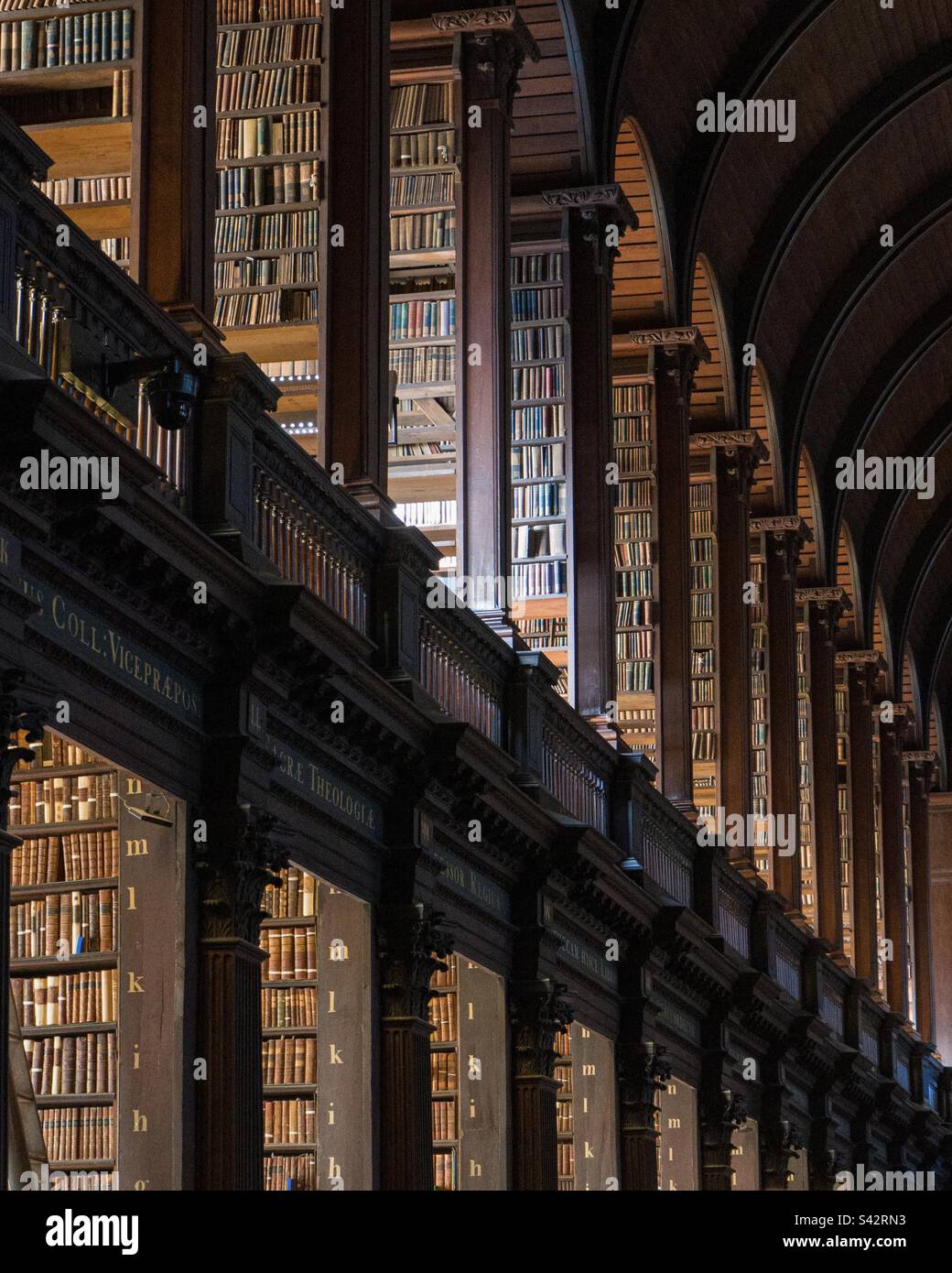 Trinity college Library Stock Photo - Alamy