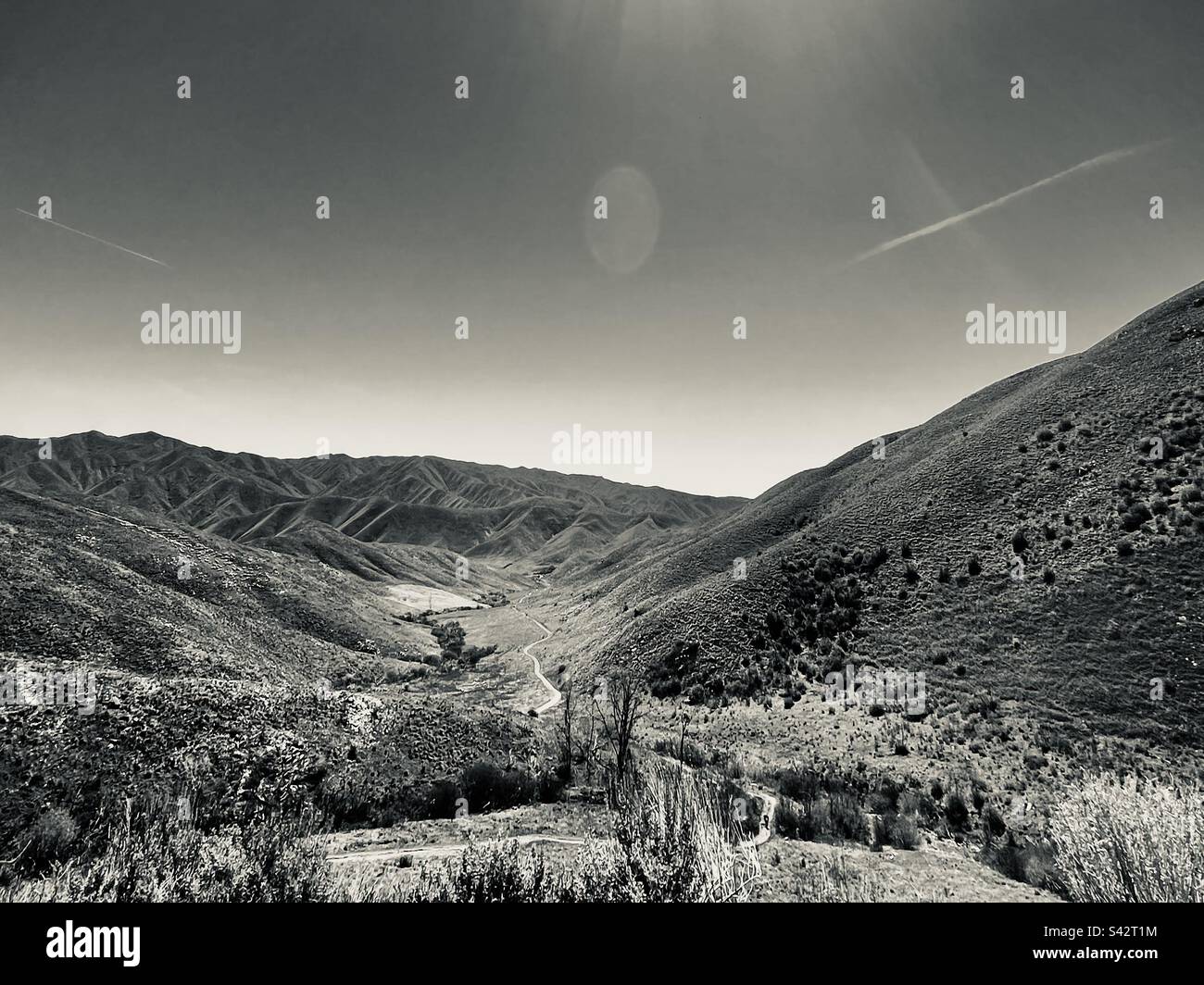 Black and white hills hi-res stock photography and images - Alamy