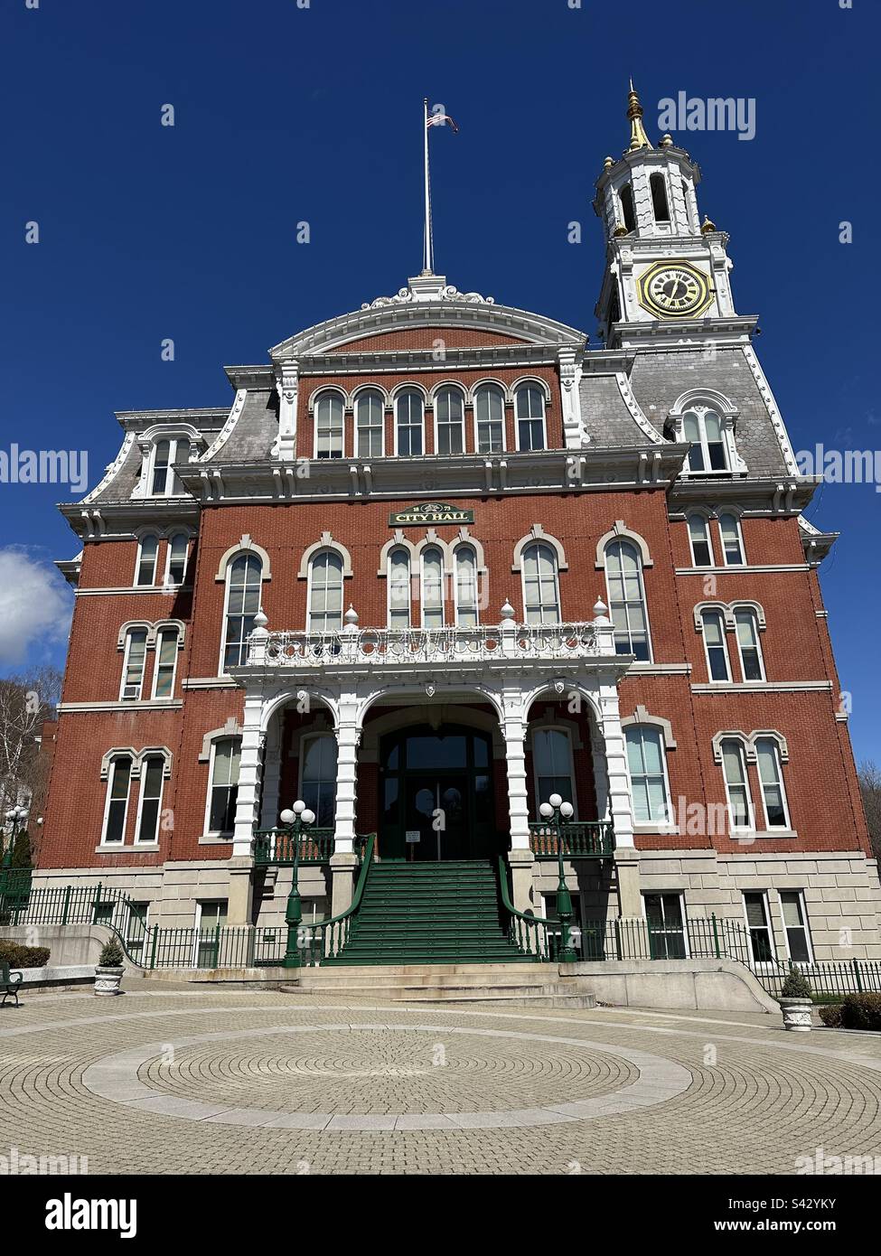 Norwich City Hall nestled on a slope within a hilly section of the downtown area. Located in Norwich, Connecticut, USA. - Smartphone Captured Stock Image