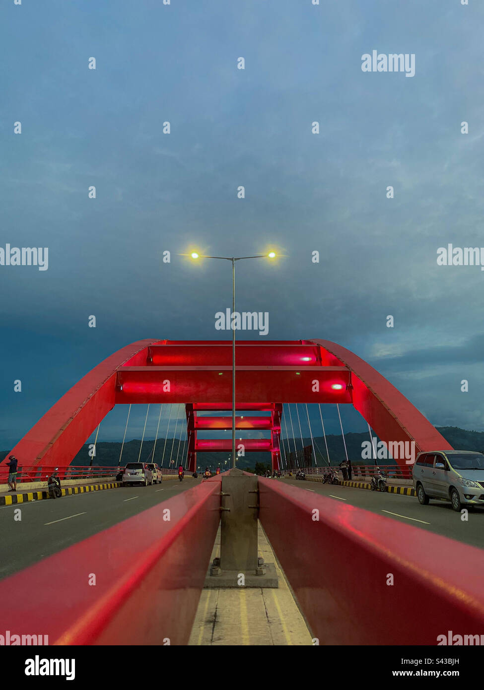 Jembatan merah jayapura Stock Photo - Alamy