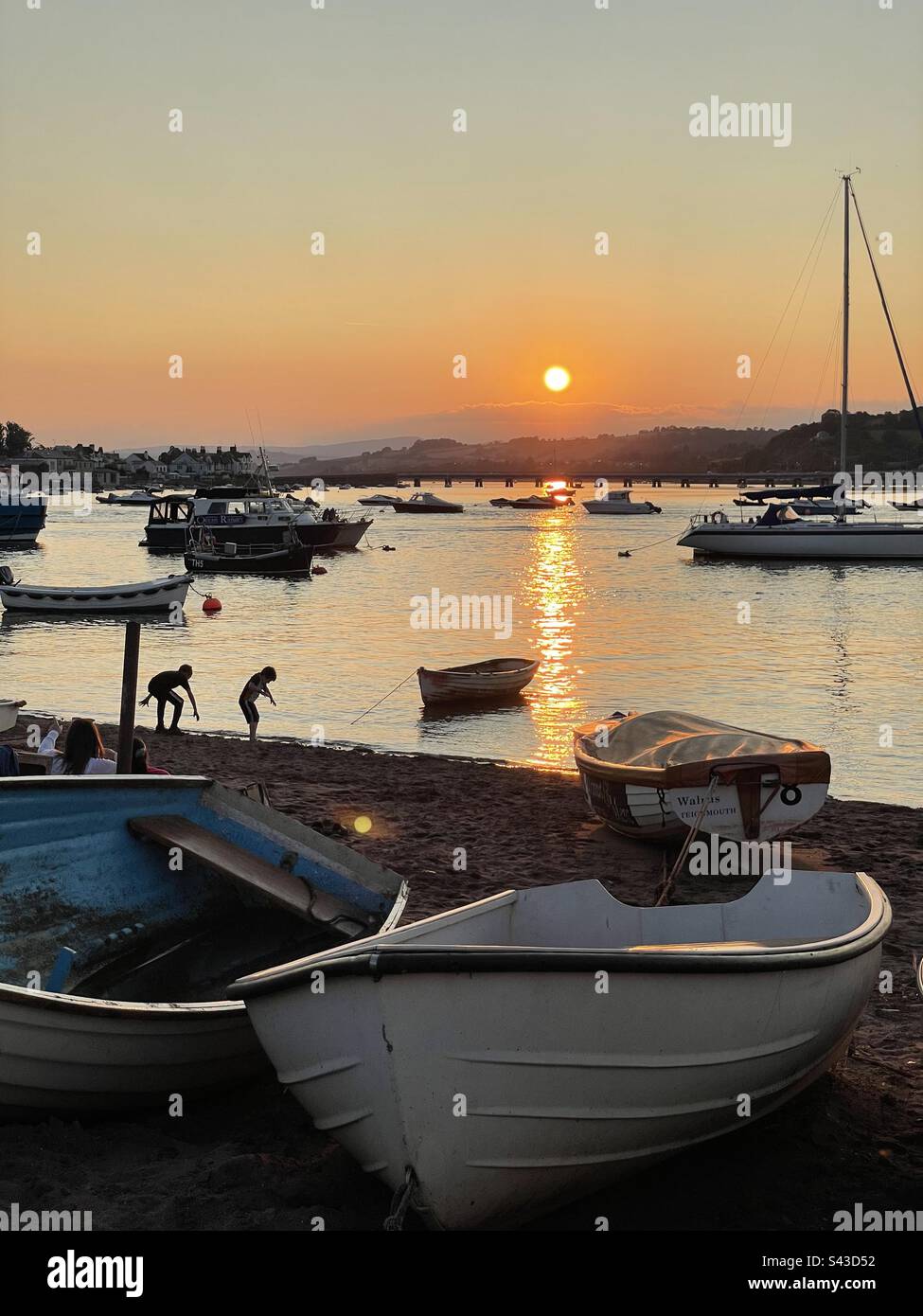 Back Beach Teignmouth Hi res Stock Photography And Images Alamy Back Beach Teignmouth Hi res Stock Photography And Images Alamy