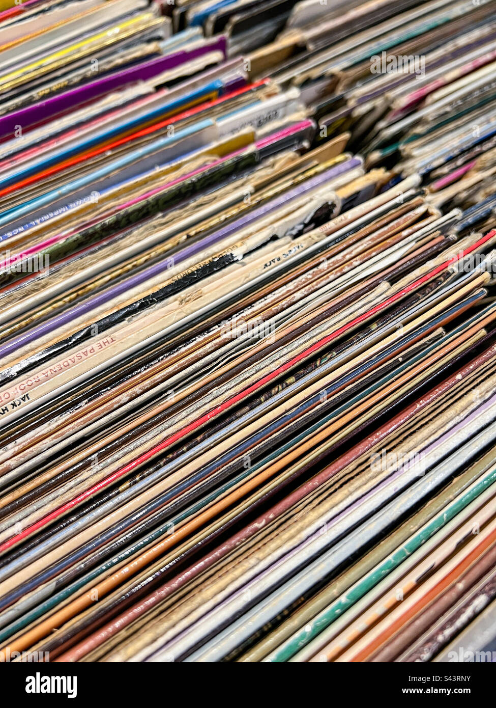 Stack of vinyl records in envelopes Stock Photo Alamy