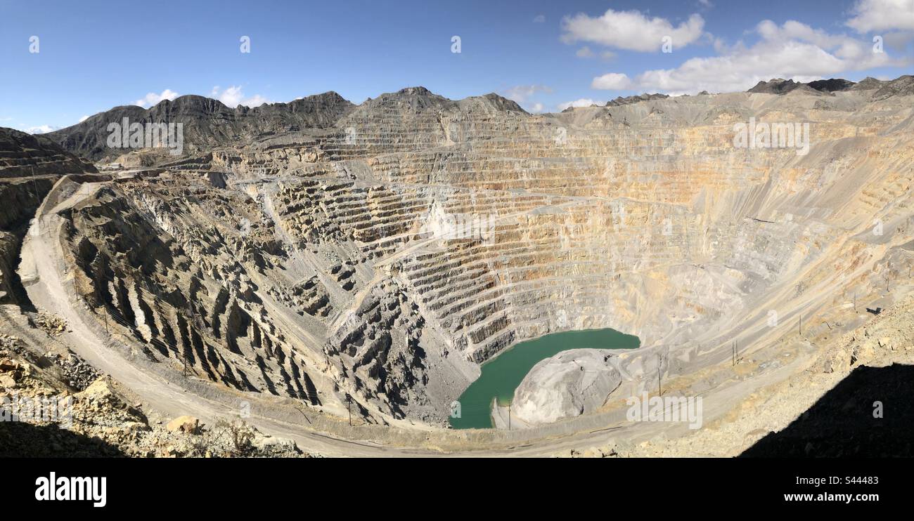 Open pit in former mining company La Alumbrera, Andalgalá/Catamarca/Argentina Stock Photo