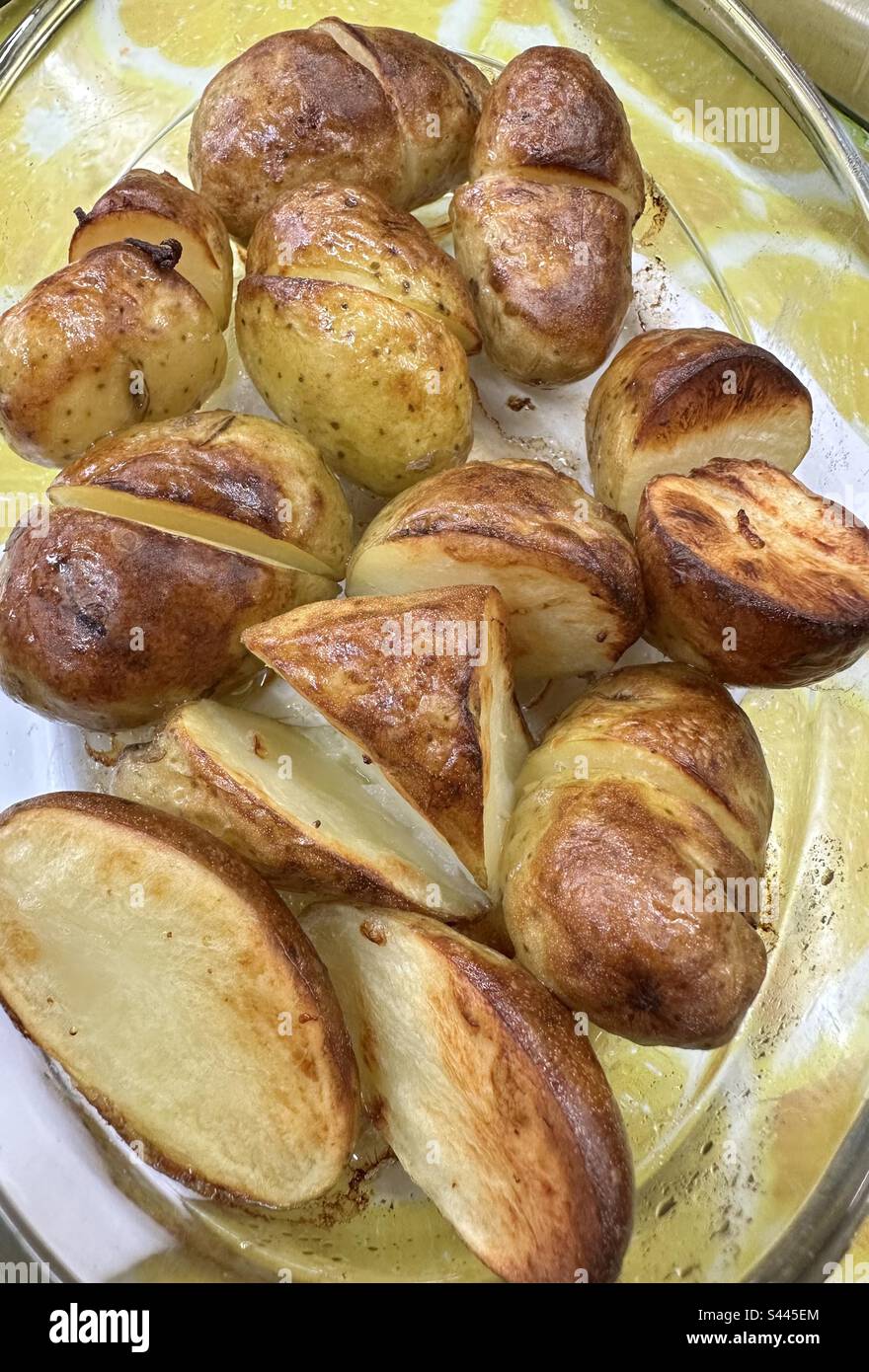 Jersey royal potatoes hires stock photography and images Alamy