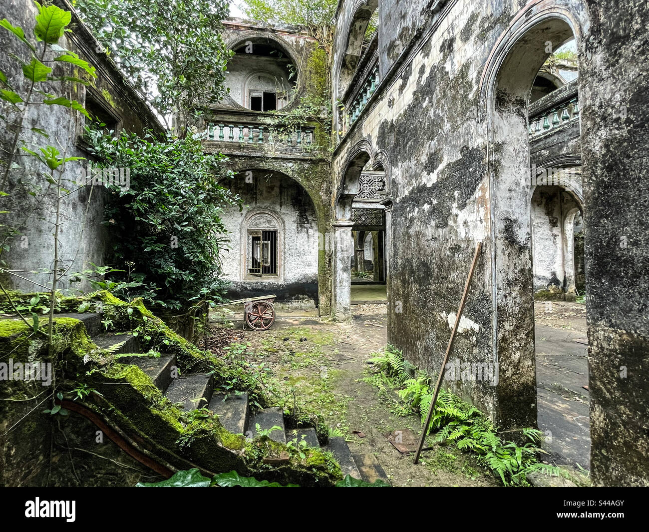 The abandoned Fu family house in Wenchang, Hainan province, China - Smartphone Captured Stock Image