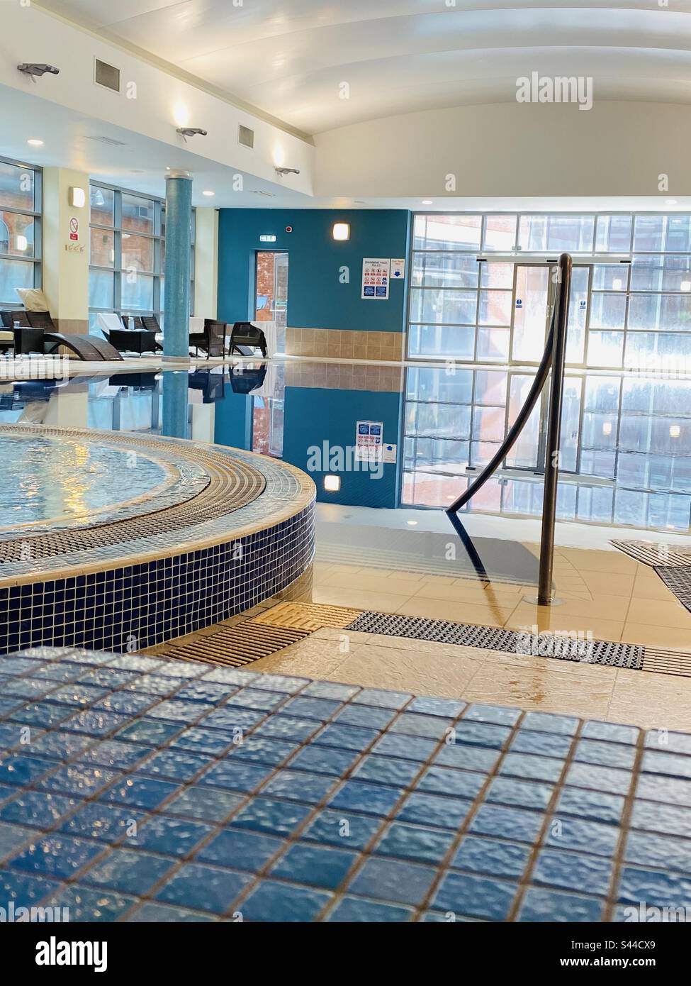 Empty spa pool with reflection off the water Stock Photo Alamy