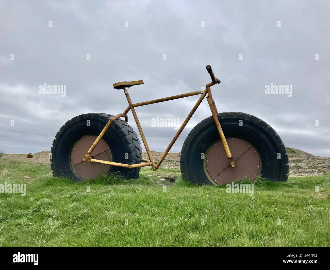 Giant bike hi res stock photography and images Alamy