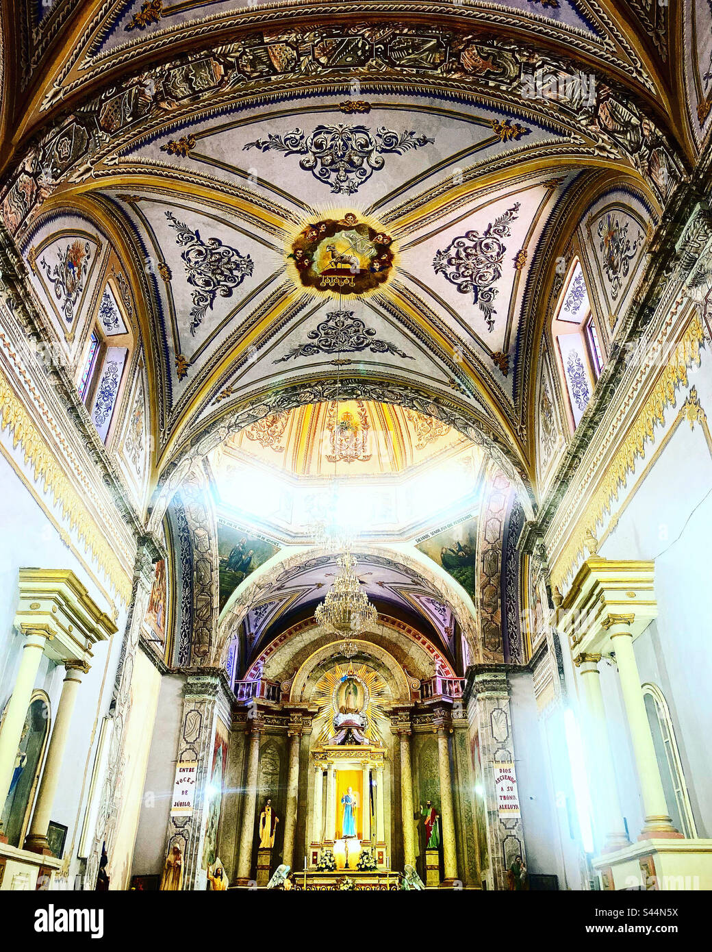 The Iglesia de San Pedro church in Toliman, Queretaro, Mexico Stock Photo