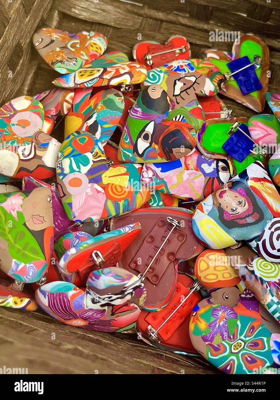  Artsy display hi-res stock photography and images - Alamy