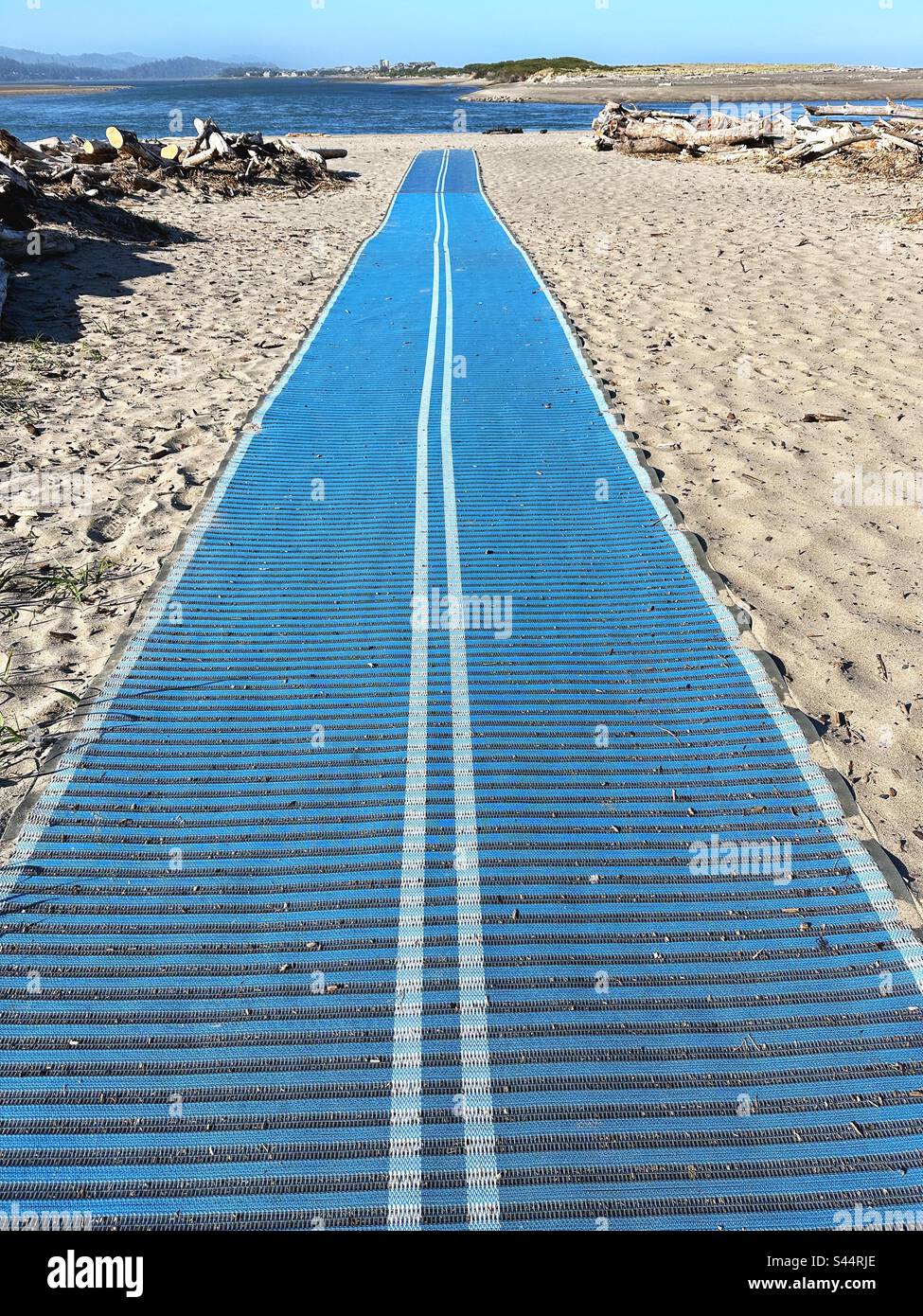 Wheelchair beach access on the sand of a beach in Oregon Stock Photo