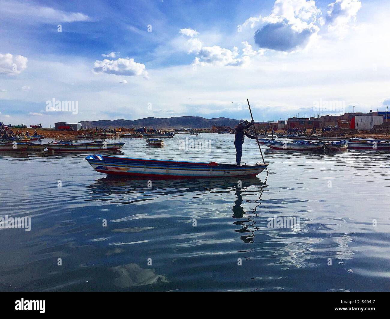 Navegando en el lago Titicaca Stock Photo
