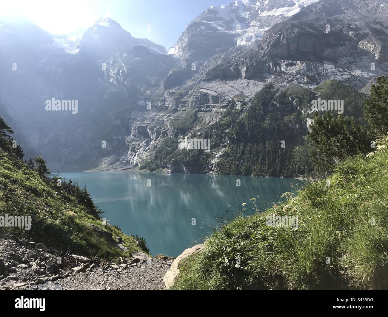 Oeschinen lake hi-res stock photography and images - Alamy