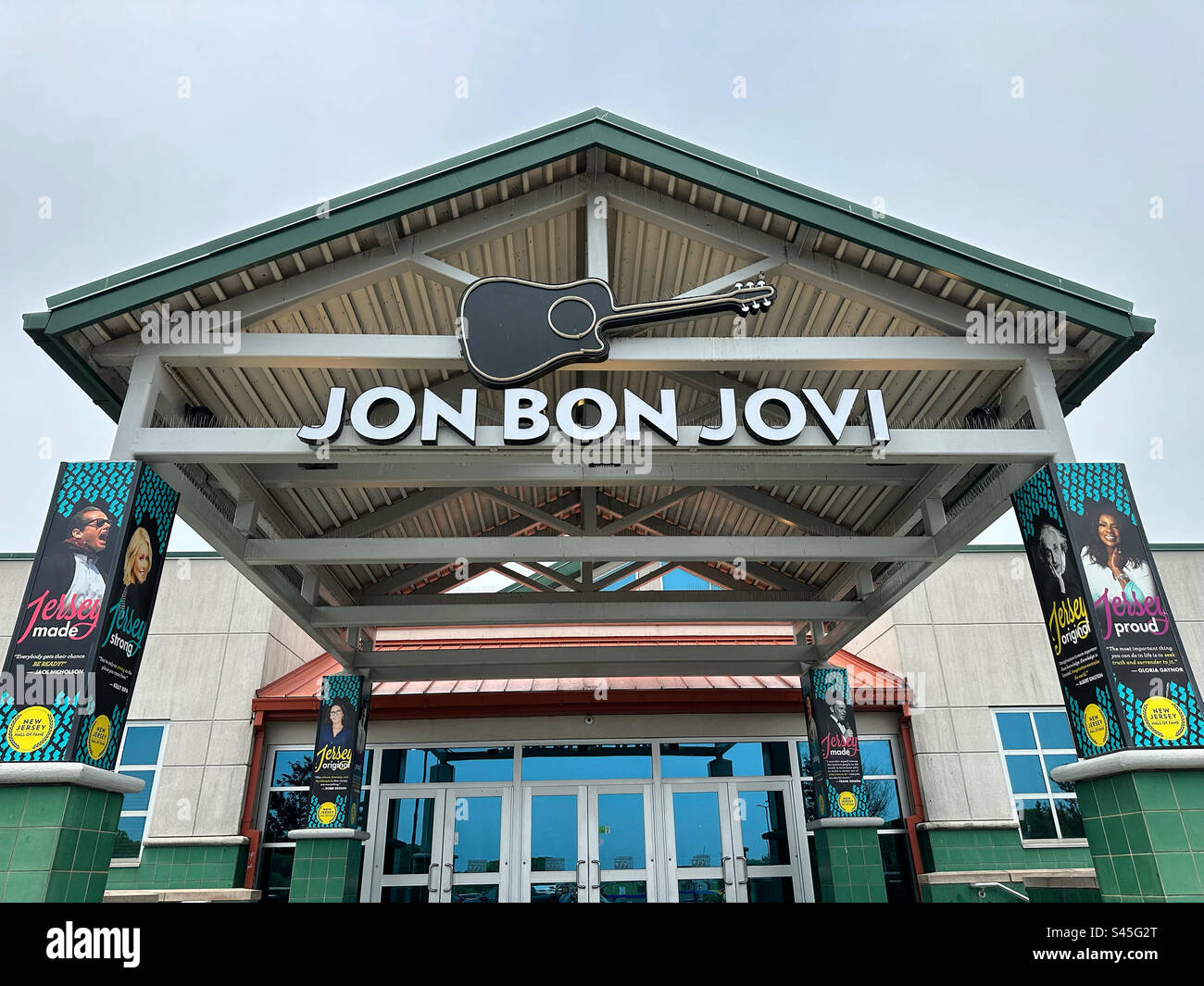 May, 2023, Jon Bon Jovi Service Area, Garden State Parkway, South Amboy, New Jersey, United States - Smartphone Captured Stock Image May, 2023, Jon Bon Jovi Service Area, Garden State Parkway, South Amboy, New Jersey, United States - Smartphone Captured Stock Image