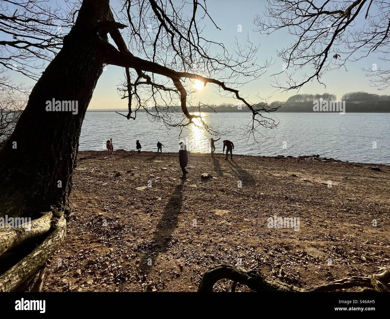 Skimming stones at Rivington, Lancashire Stock Photo Alamy