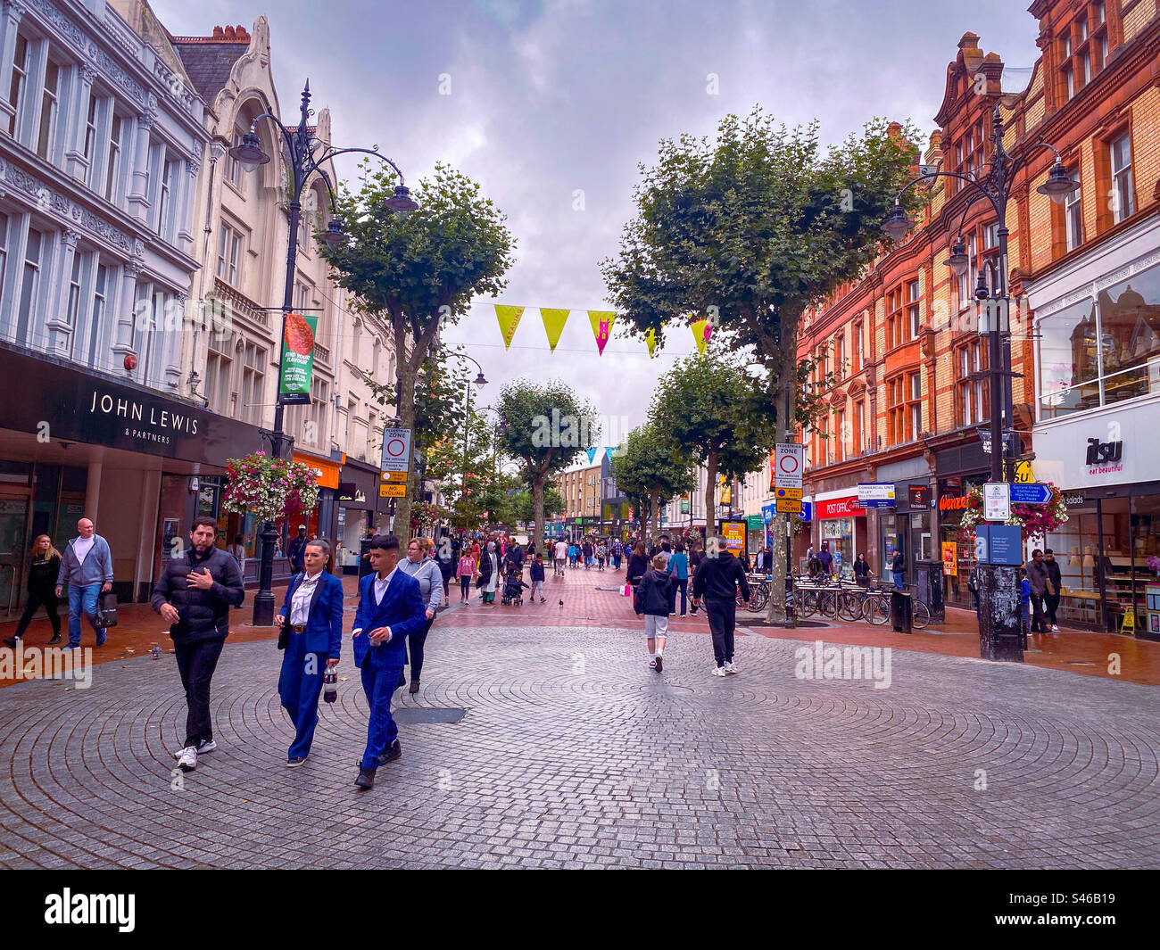 A view along Broad Street in reading town centre in Berkshire, UK. Stock Photo