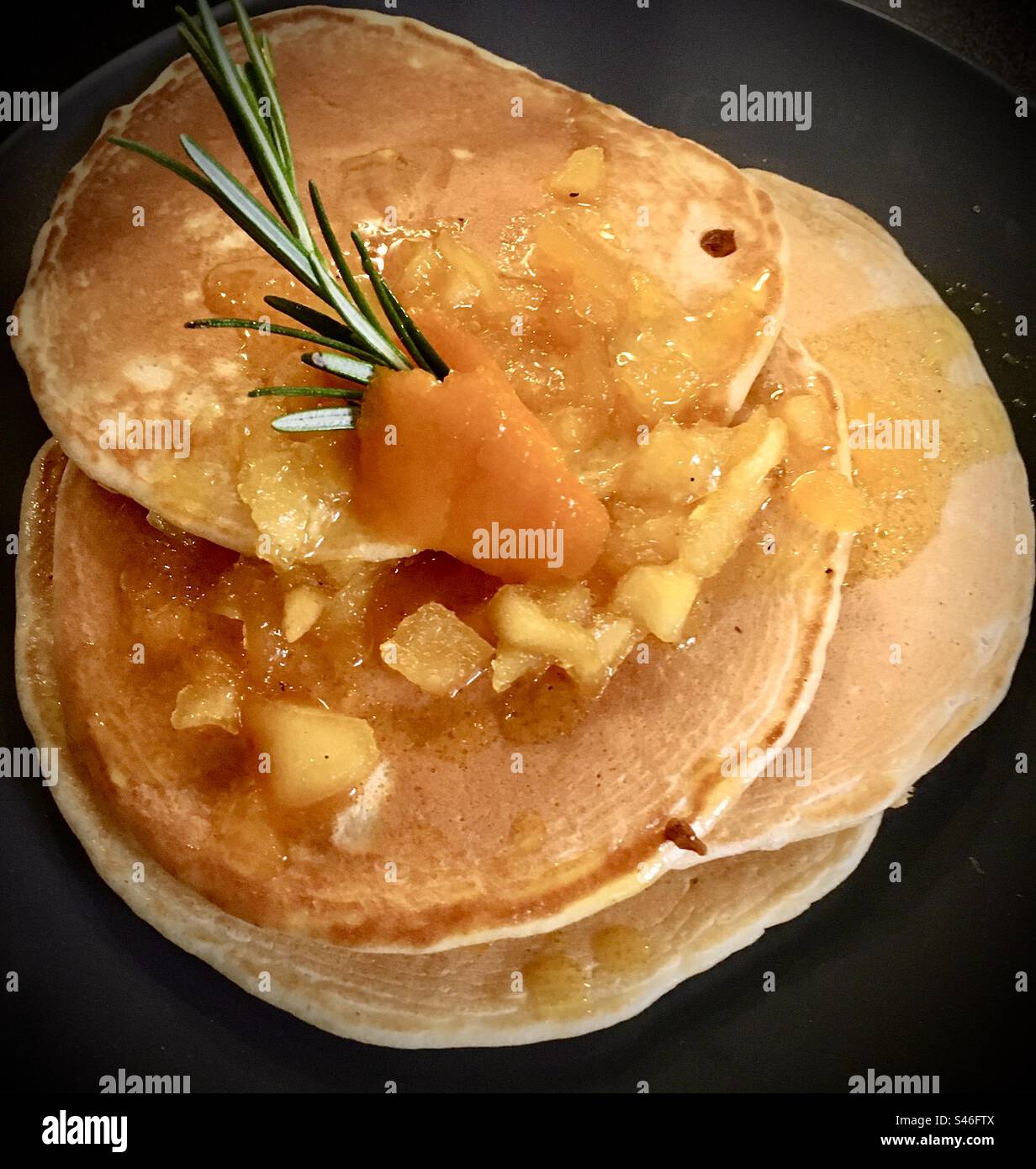 Pancakes and syrup Stock Photo Alamy