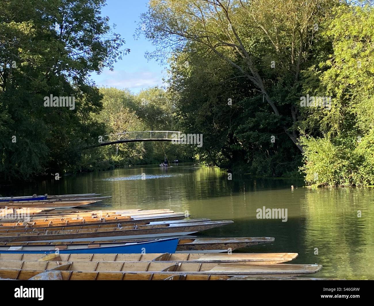Punts at the River Cherwell, Oxford on a sunny summer day - Smartphone Captured Stock Image Punts at the River Cherwell, Oxford on a sunny summer day - Smartphone Captured Stock Image