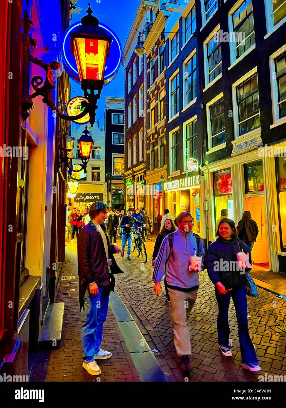 Night out in Amsterdam, Netherlands Stock Photo Alamy
