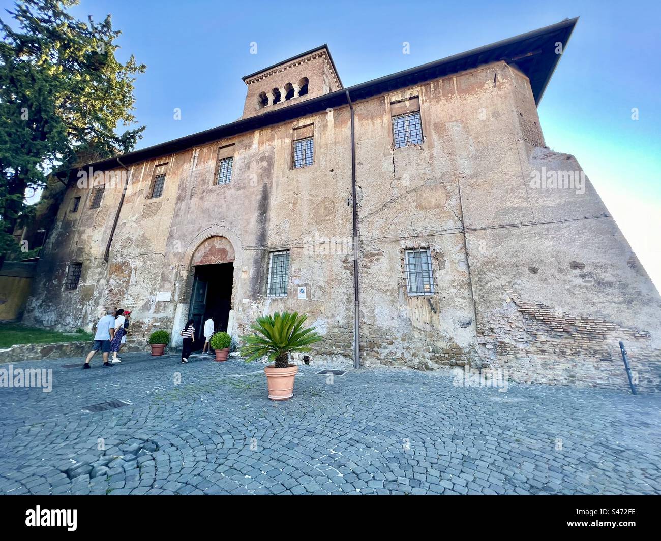 Basilica dei Santi Quattro Coronati in Rome Stock Photo Alamy