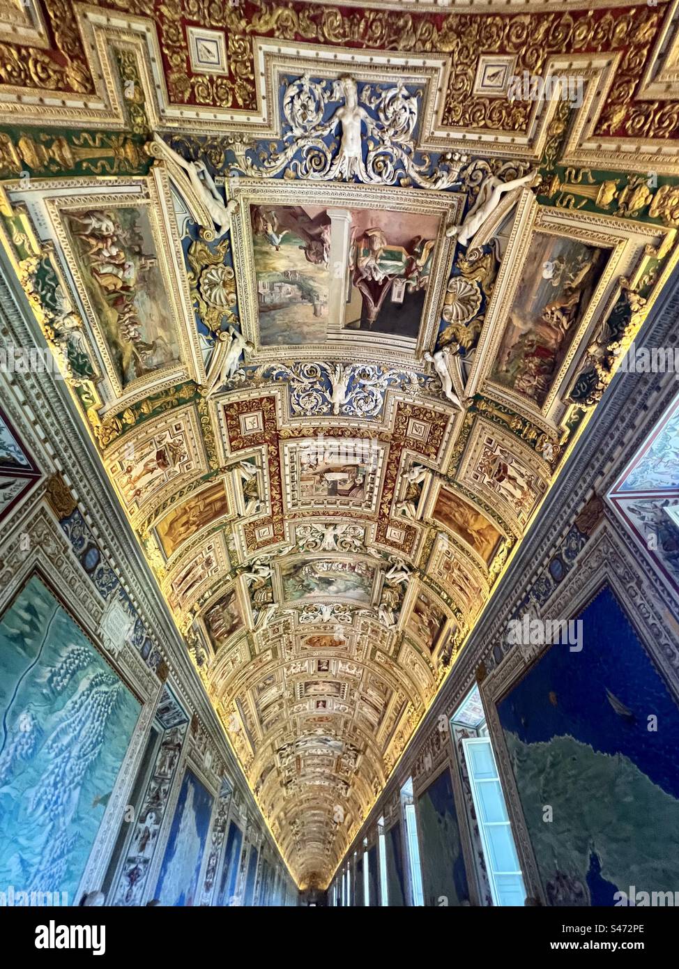 Amazing frescoe ceiling in the gallery of Maps at the Vatican Museum Stock Photo