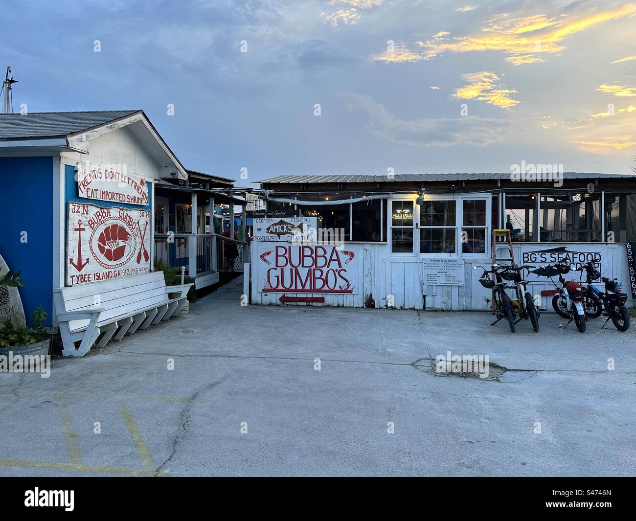 Bubba Gumbos Tybee Island Stock Photo Alamy