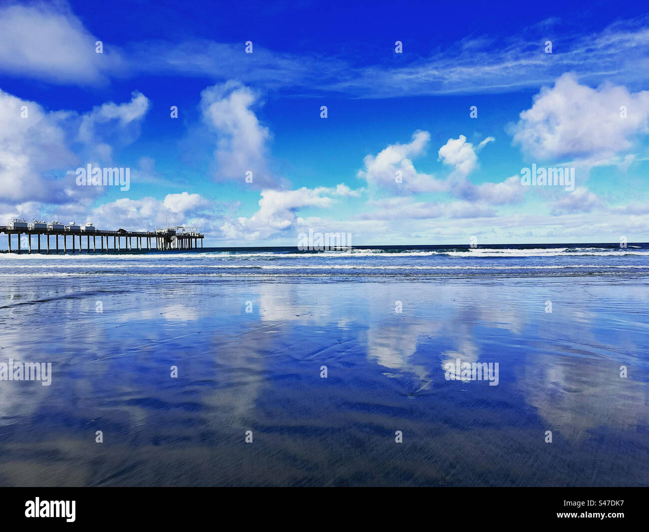 Ocean sky blue hi-res stock photography and images - Alamy