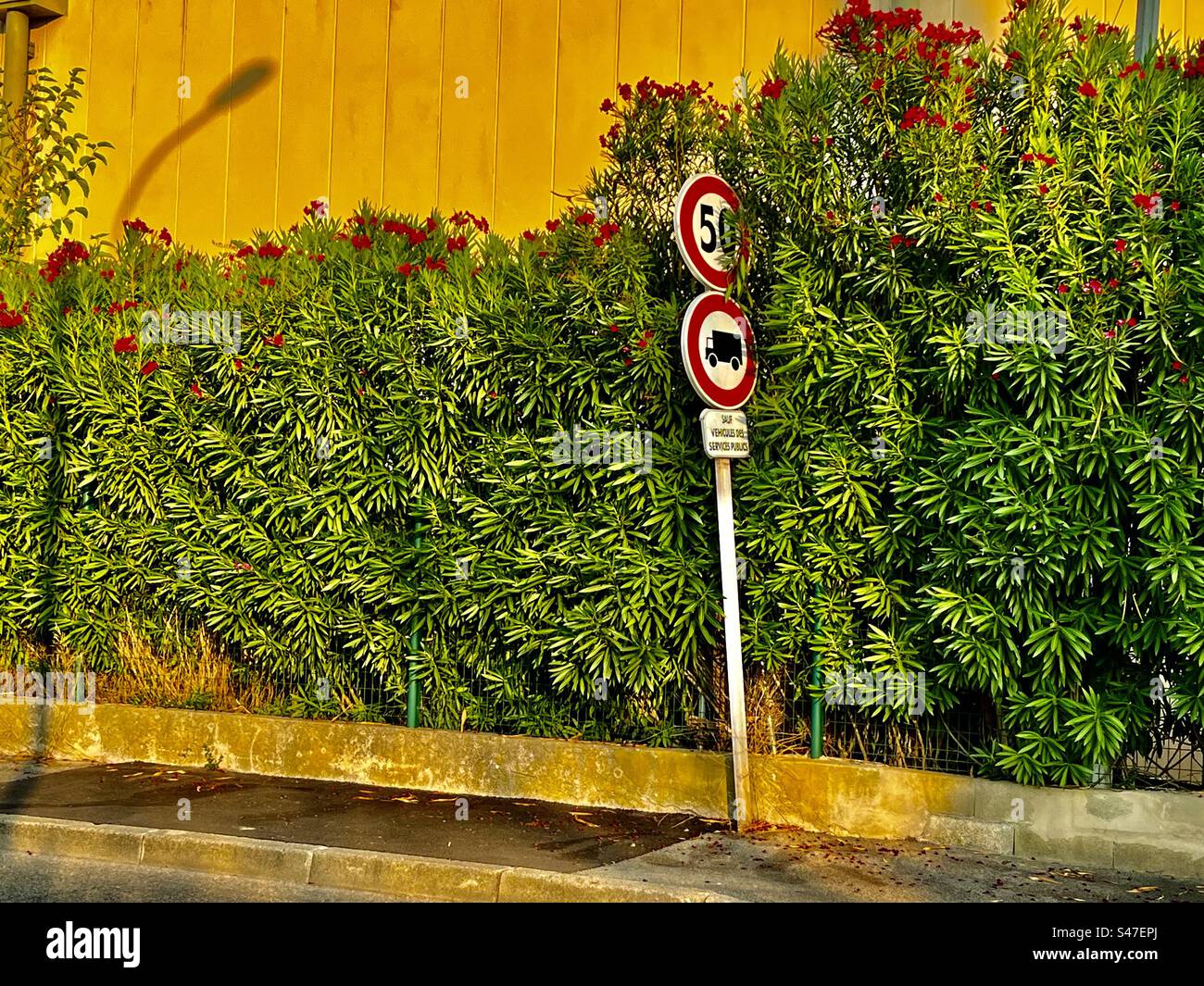 50 lorries hi-res stock photography and images - Alamy