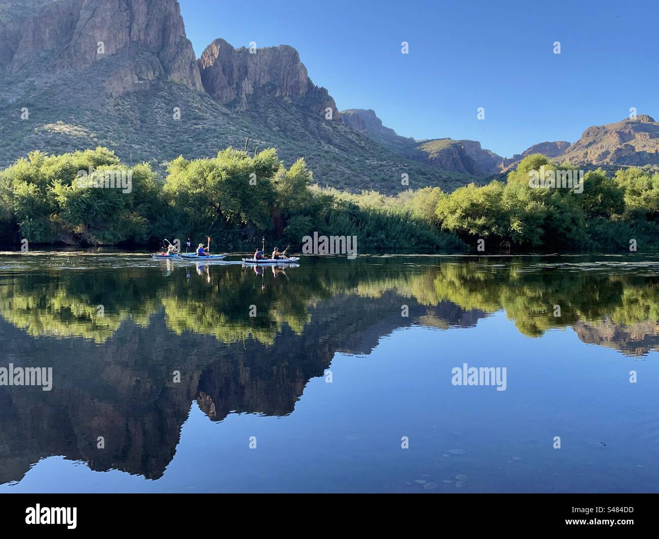 North water users circle hires stock photography and images Alamy