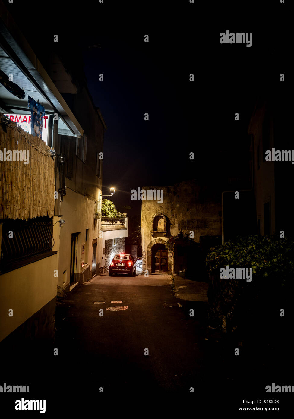 Driving in Vico Equense. Via Della Porta Giovanni Battista:Phillip Roberts - Smartphone Captured Stock Image